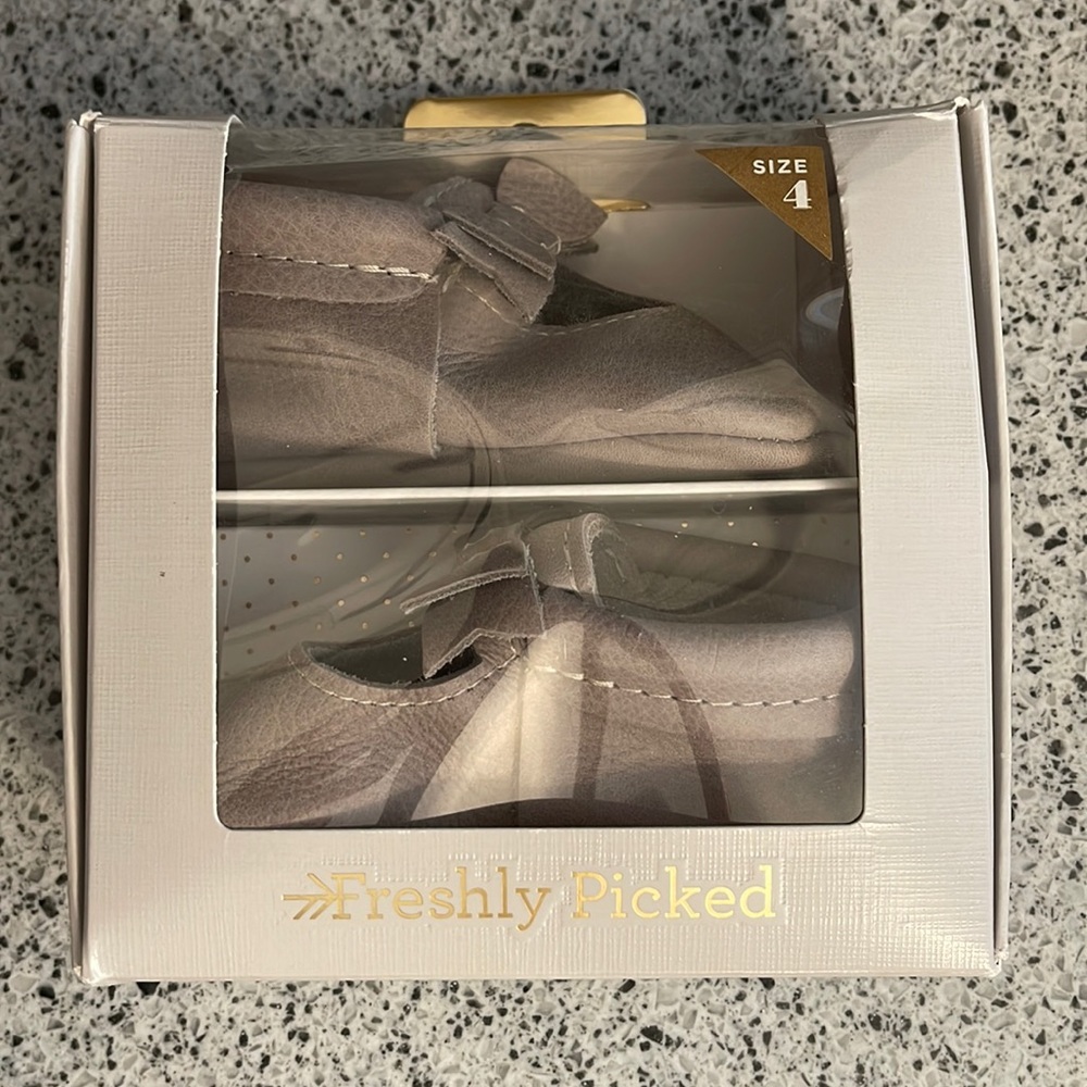 Freshly Picked Ballet Flat Bow Moccasin